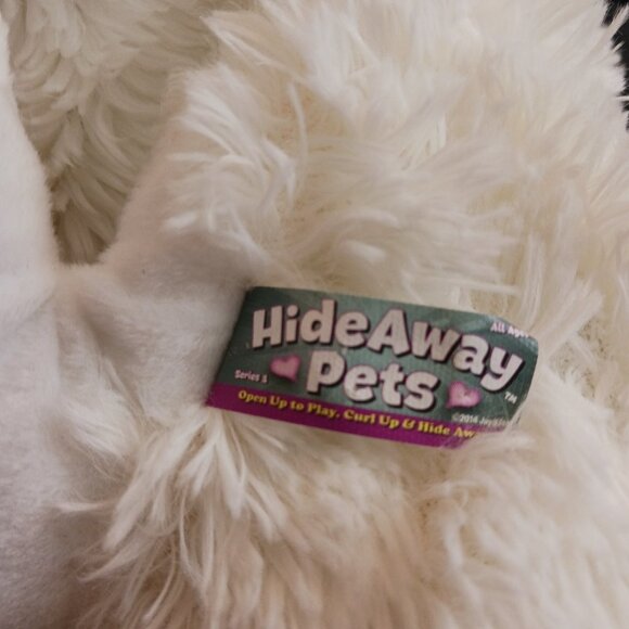 Jay at Play Hideaway Pets White Blue Eye Kitty Persian Cat Plush Stuffed Toy 15" - Picture 7 of 9